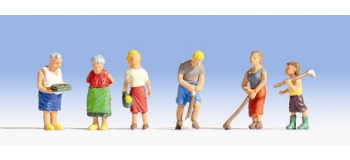 noch 15569 Famille dans le jardin